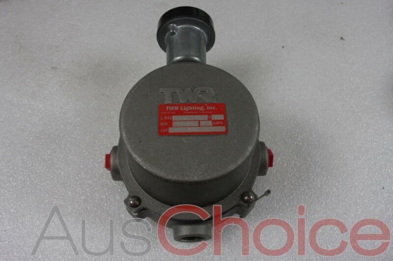 TWR L-810 AAO Controller – Includes Ripley Lighting Photocontrol