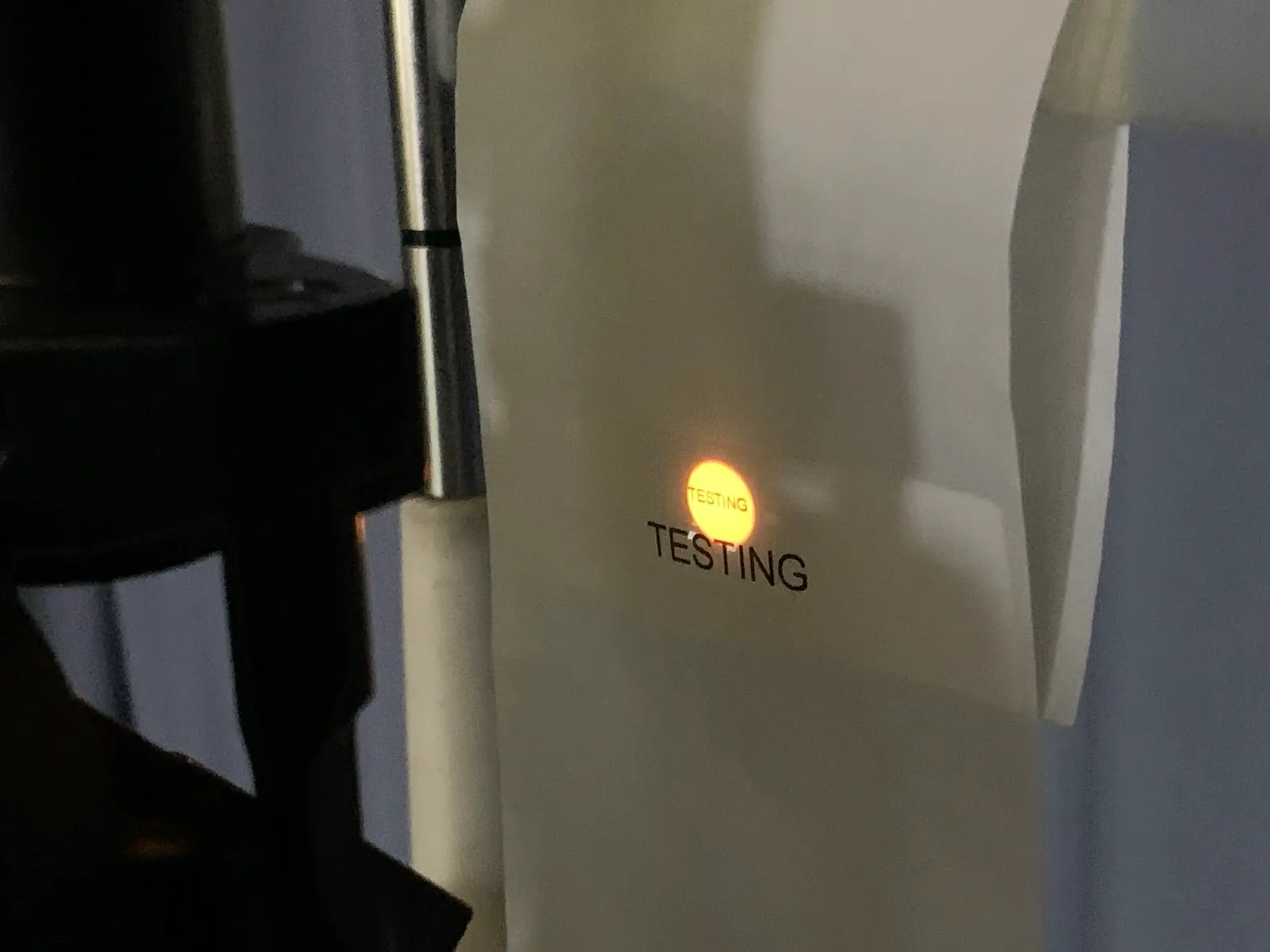 Topcon SL-3F Slit Lamp w Haag-Streit Bern H03 Tonometer + Height Adj Table