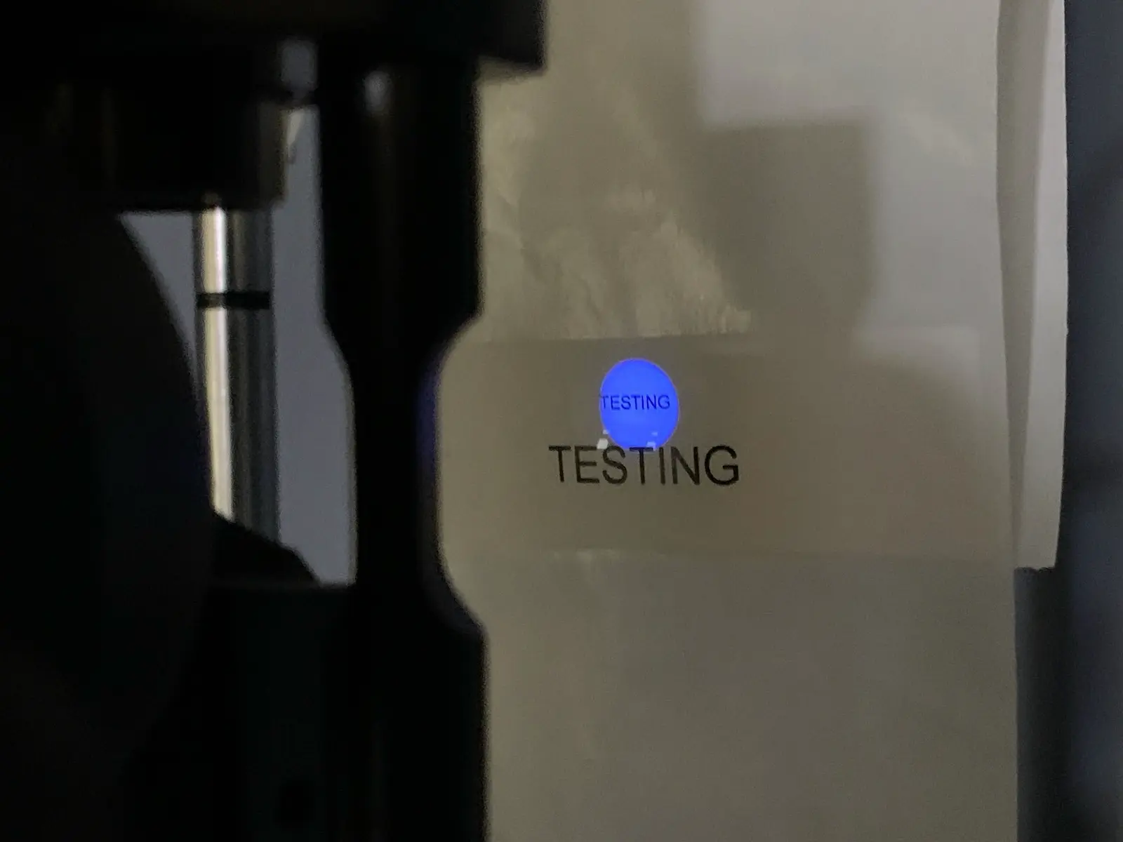 Topcon SL-3F Slit Lamp w Haag-Streit Bern H03 Tonometer + Height Adj Table