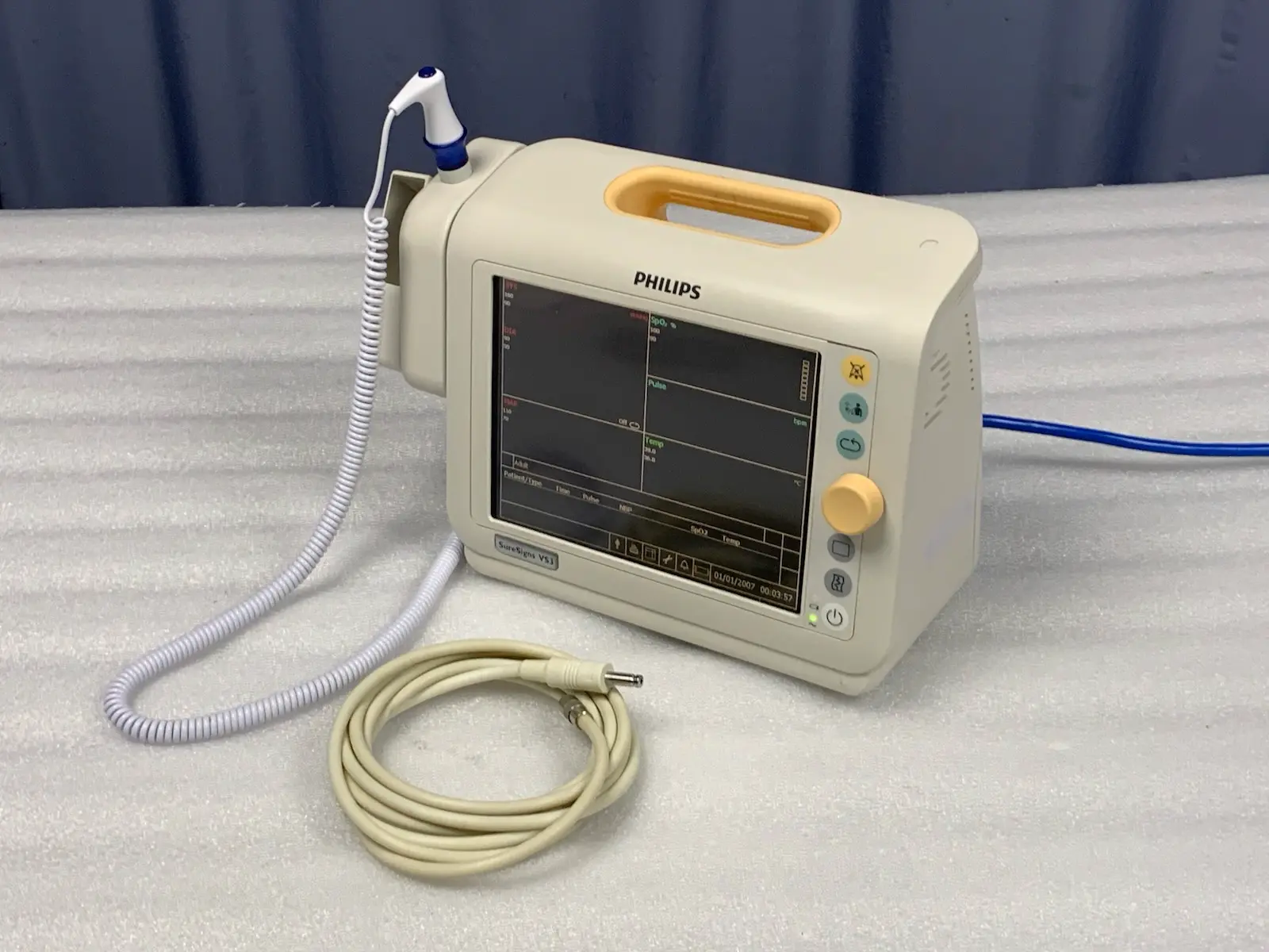 Philips SureSign VS3 Patient Vital Signs Monitor w Acc