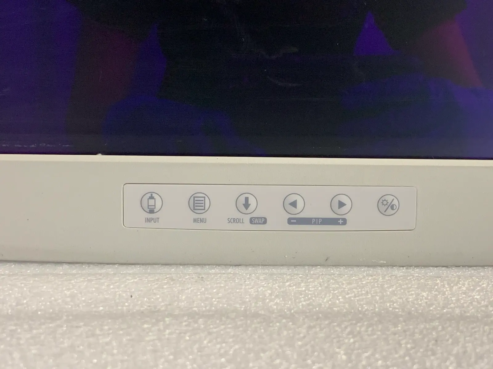 NDS Radiance SC-WU26-A1511 26″ FHD Surgical LCD Monitor – Part No: 90R0020-B