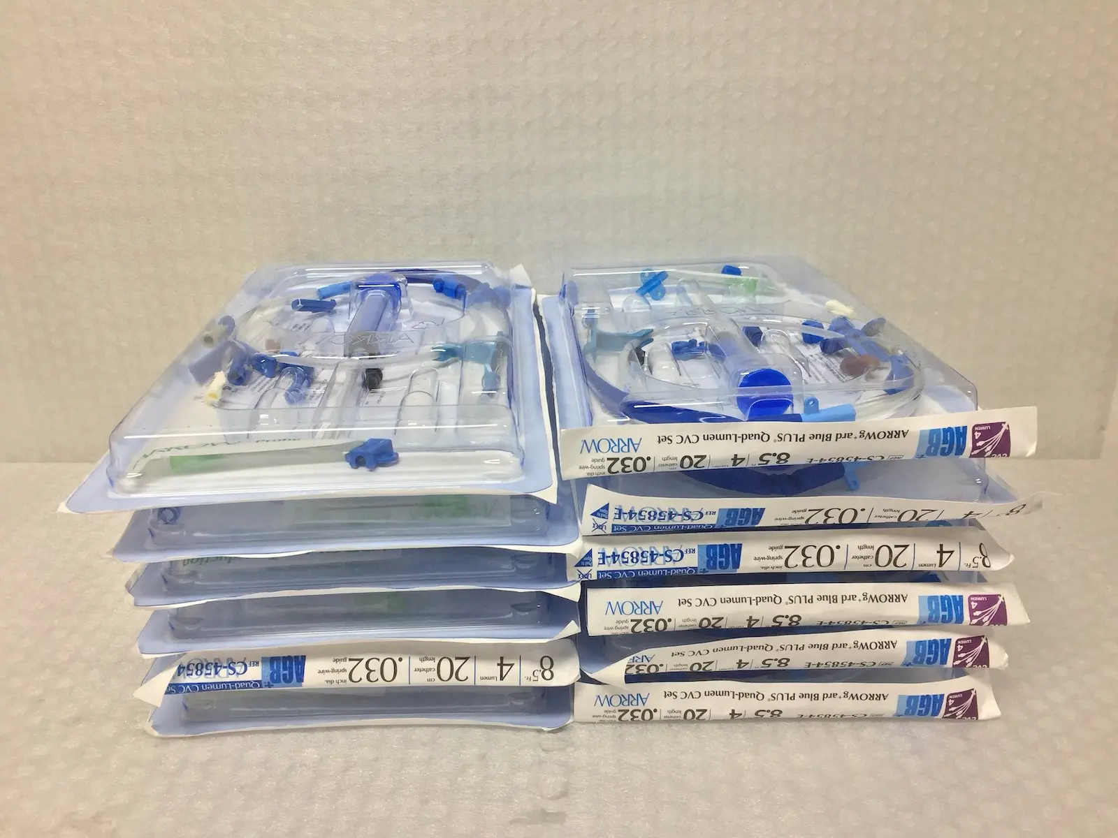 12x Teleflex Arrow CS-45854-E Arrow g+ard Blue Plus Quad-Lumen CVC Set