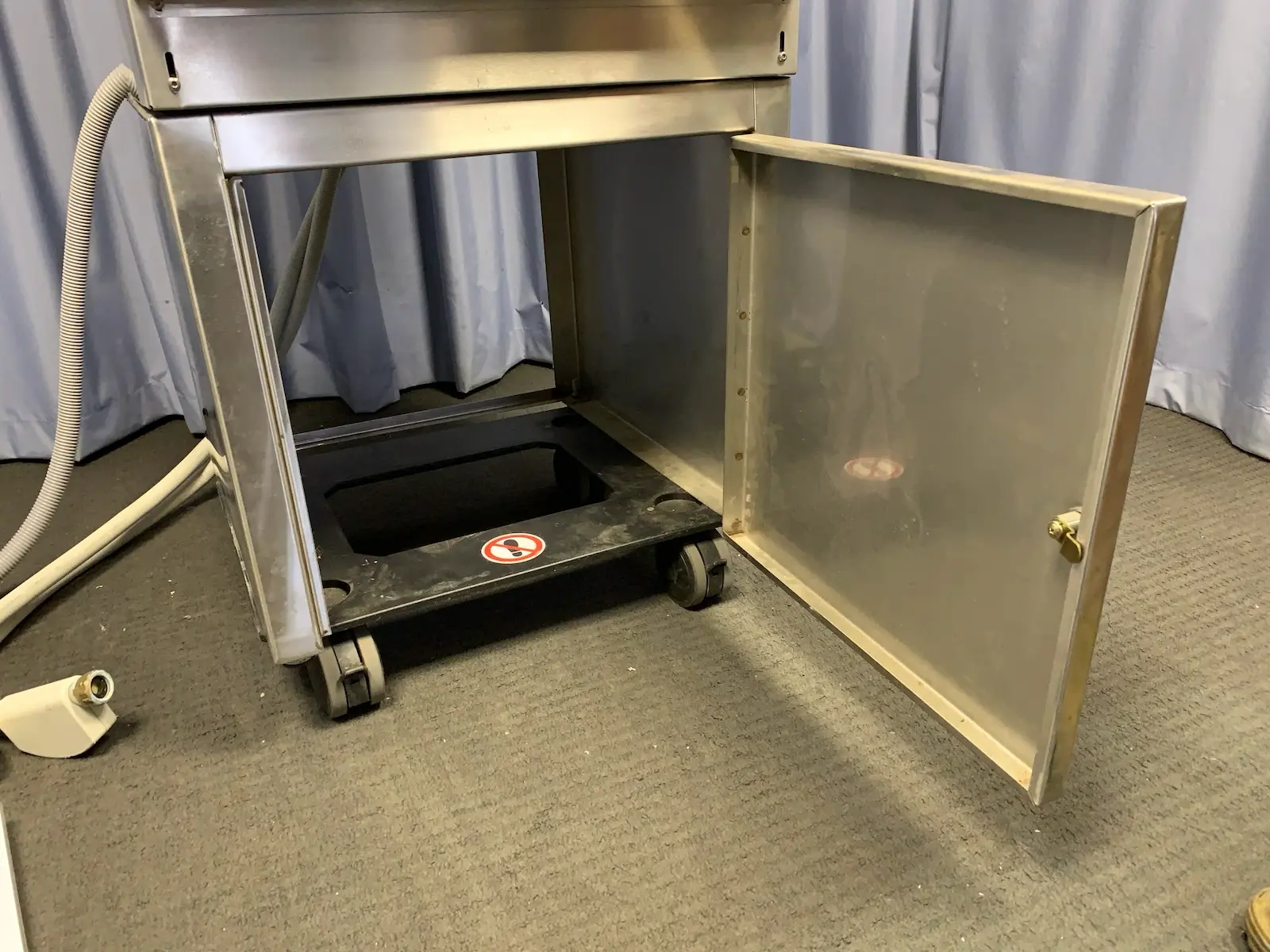 Miele G 7862 Medical Laboratory Washer Disinfector Steriliser Sterilizer