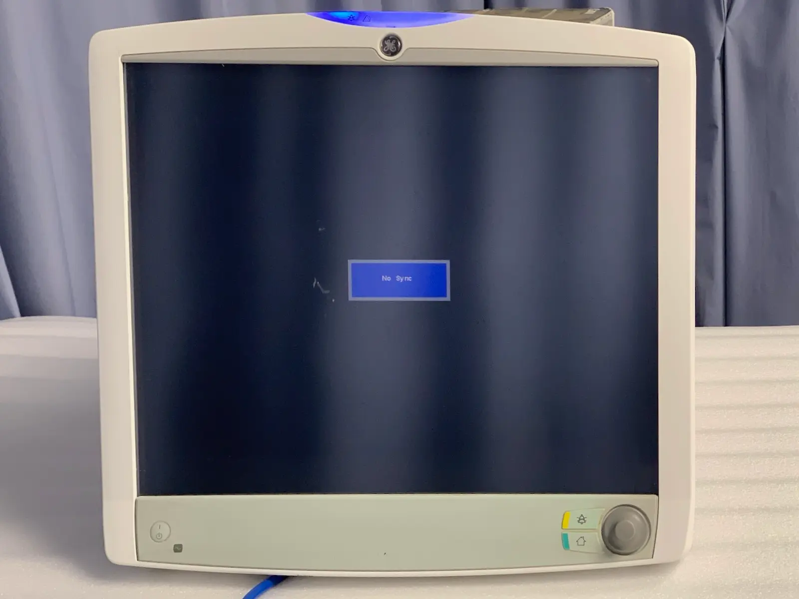 GE Medical Carescape B850 D19KT Medical Display Monitor – Ref: 2039143-001