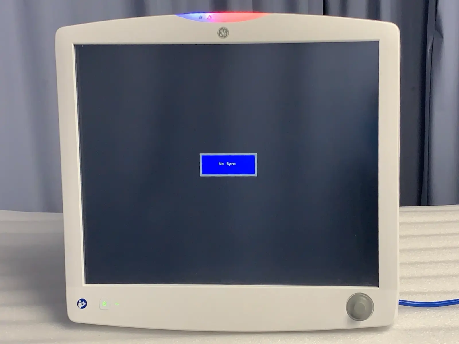 GE Medical Carescape D19KT Medical Display Monitor – Ref: 2042925-026