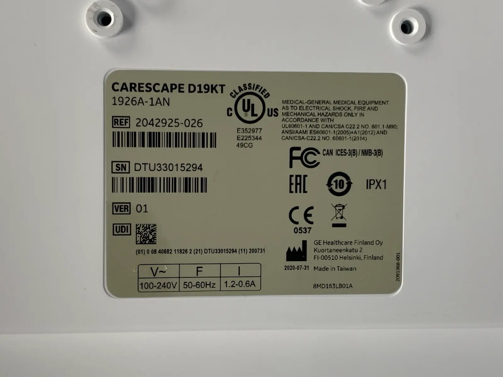 GE Medical Carescape D19KT Medical Display Monitor – Ref: 2042925-026