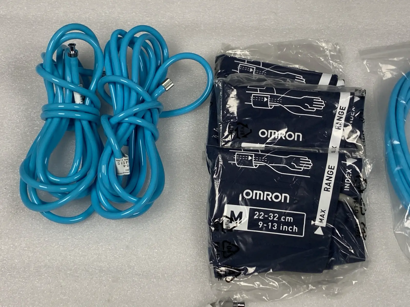 6x Omron Blood Pressure Cuff & Cuff Hoses - Medium 22-32cm