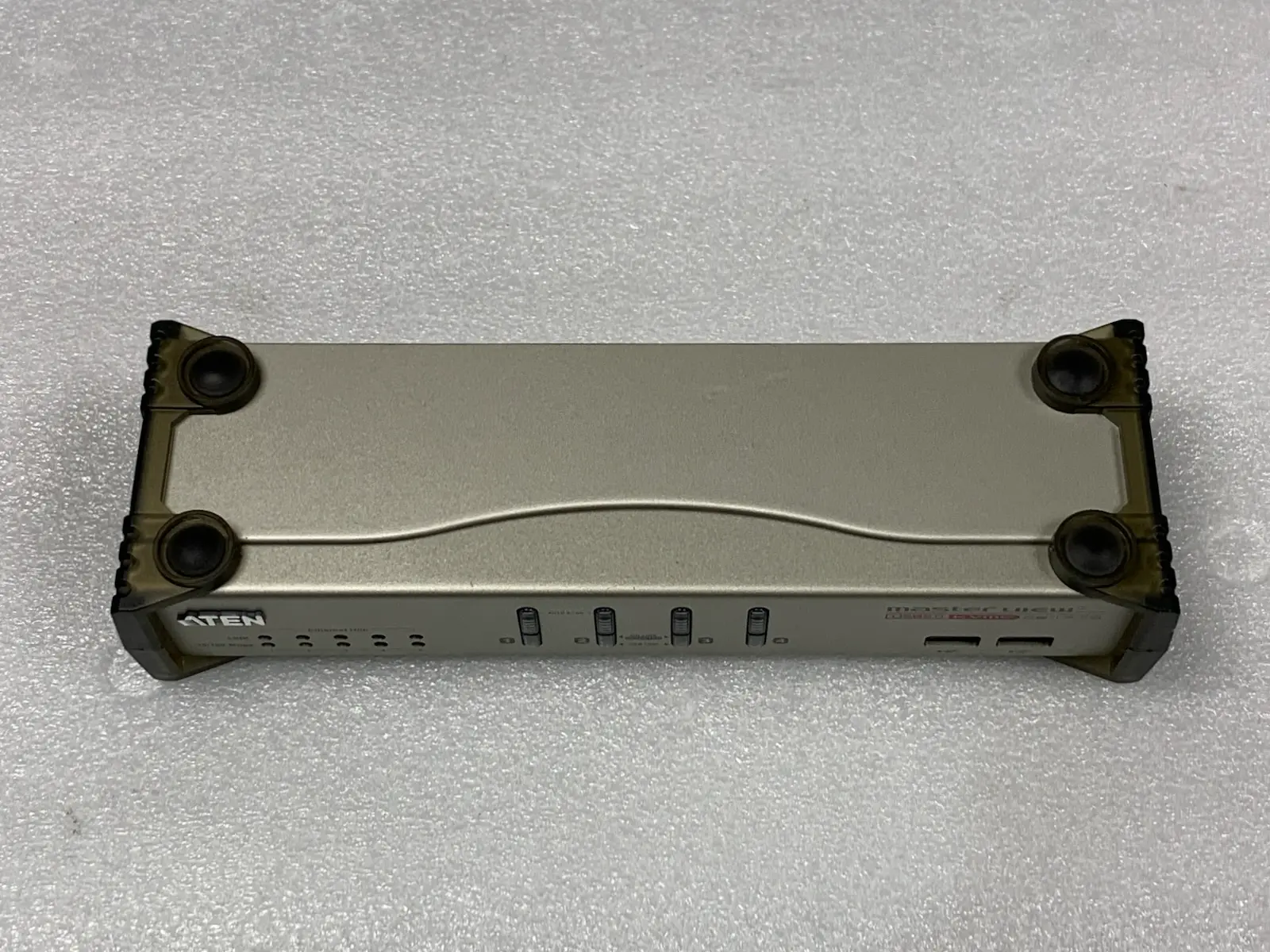 ATEN CS-1774 Master View USB2.0 KVME 4 Port USB KVM Switch w Ethernet