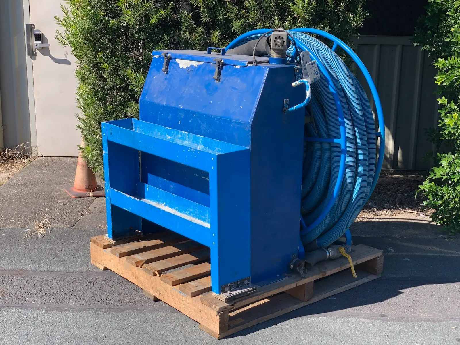 Blueline Champ Truck Mount Carpet Cleaning Shampoo Machine Unit - As Is