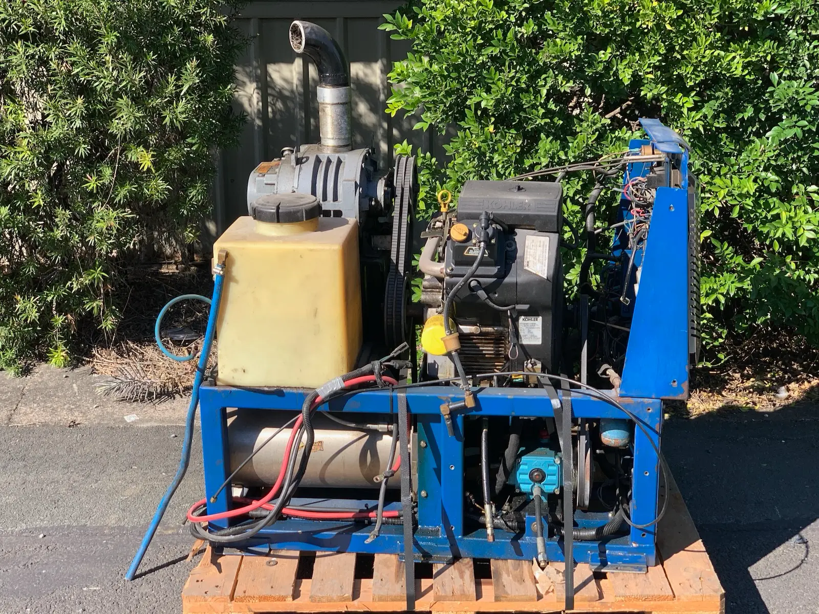 Blueline Champ Truck Mount Carpet Cleaning Shampoo Machine Unit - As Is