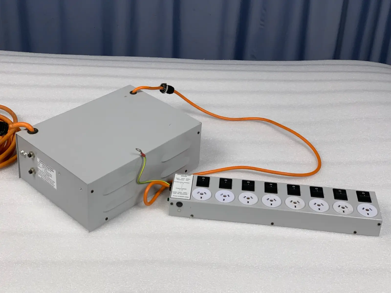 Harbuch Electronics ISM240/240/2K4-S4 Medical Hospital Isolation Transformer