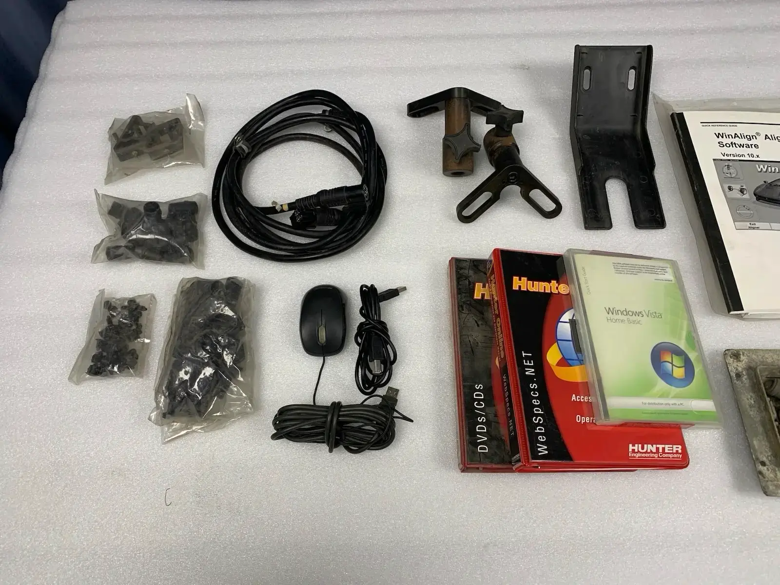 Hunter WA140 WA14X Hawkeye 4 Wheel Alignment Alligner Machine w Accs