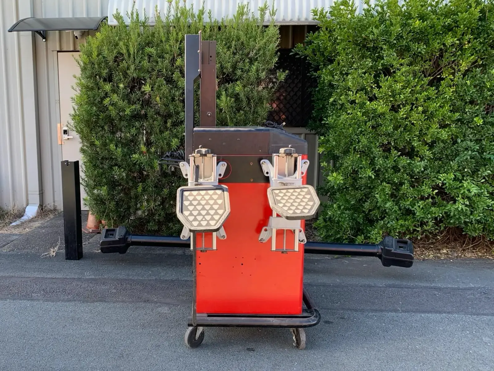 Hunter WA140 WA14X Hawkeye 4 Wheel Alignment Alligner Machine w Accs