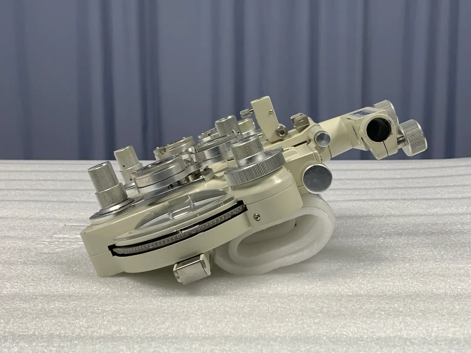 Insight Optometry Vision Eye Test Manual Phoropter Refractor Head Vision Tester