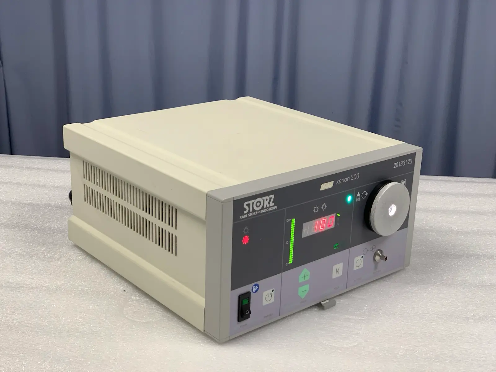 Karl Storz 20133120-1 SCB Xenon 300 Watt Light Source