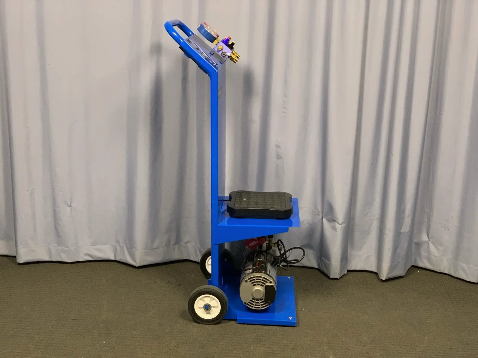 Mastercool EQX1587 142Lpm Oex Mobile Charging Station w Acc - New Never Used