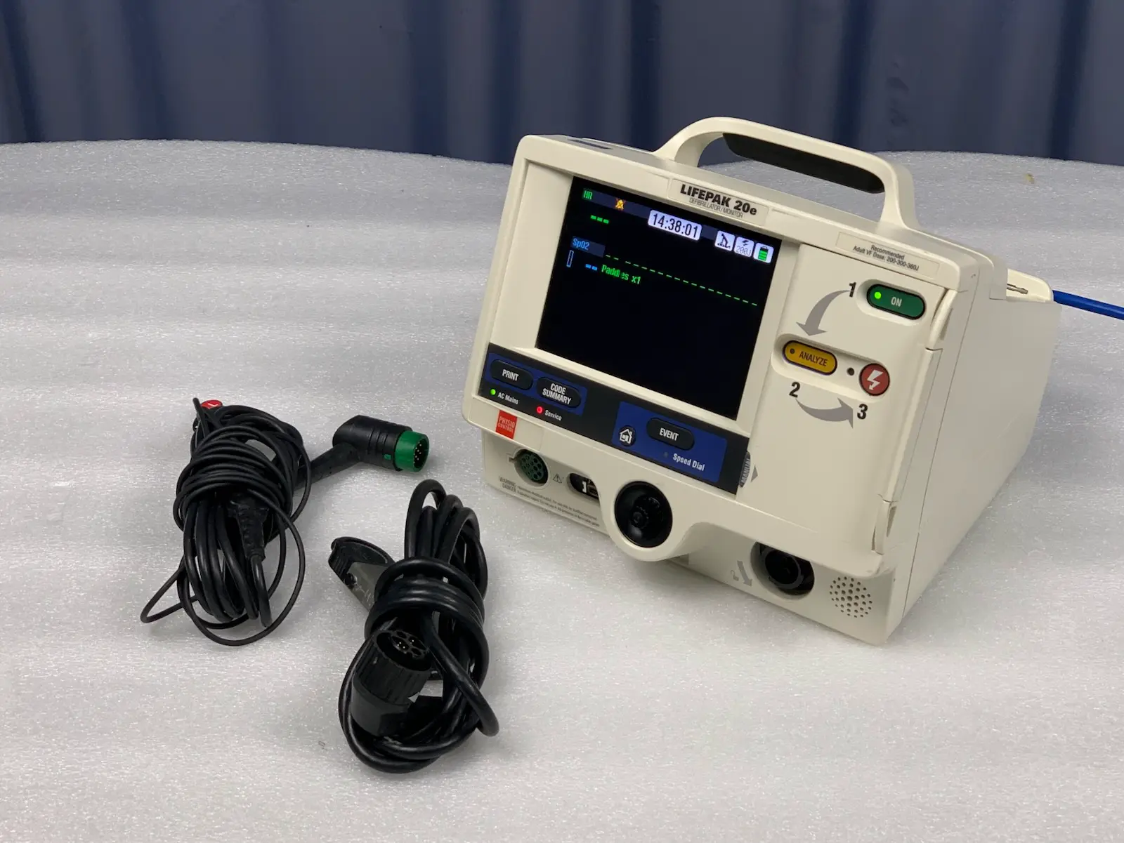 Medtronic Physio Control Lifepak 20e Monitor w ECG SpO2 (2014)