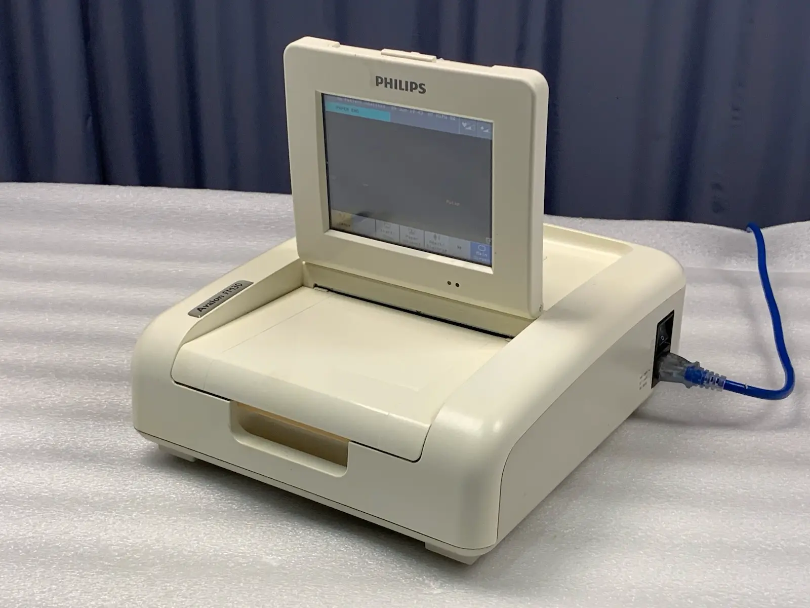 Philips M2703A Avalon FM30 Fetal Monitor w SpO2 NBP - Broken Monitor Stand