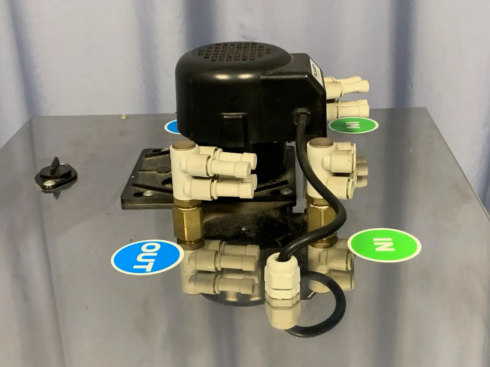 Polar Island Green Cooling Commercial Refrigerant Cooler Unit