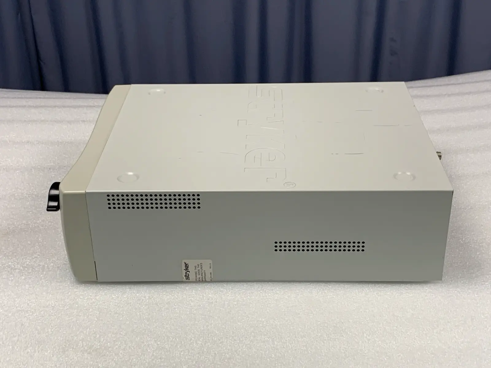 Stryker Endoscopy L9000 LED Light Source – Ref: 0220-210-000 220-210-000 #3