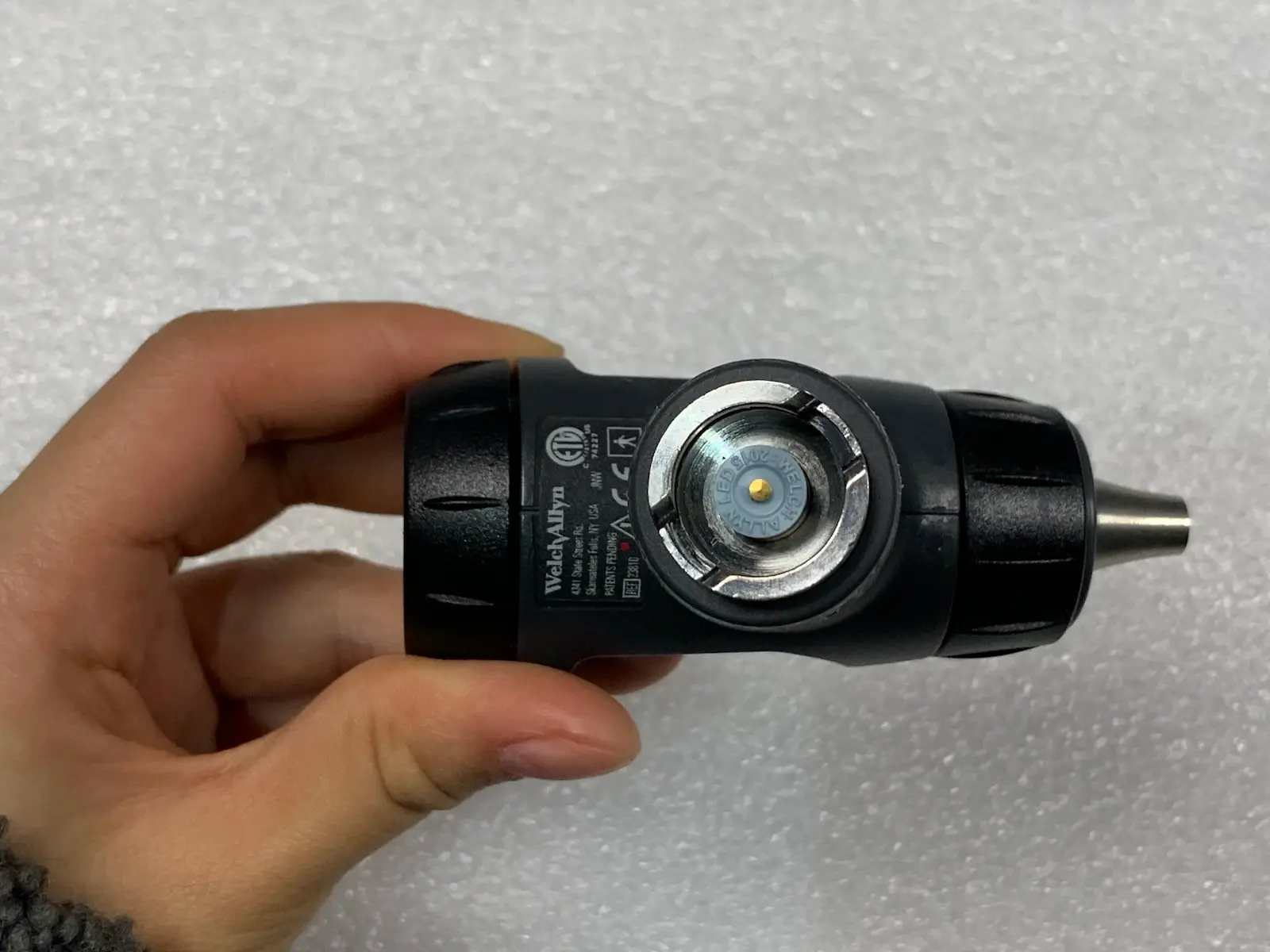 Welch Allyn 23810 & 23920 Macroview Otoscope w Handle + Case