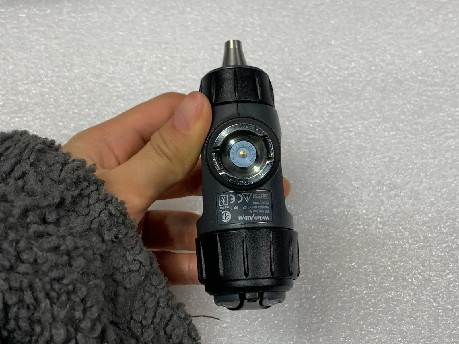 Welch Allyn 23810 & 23920 Macroview Otoscope w Handle + Case