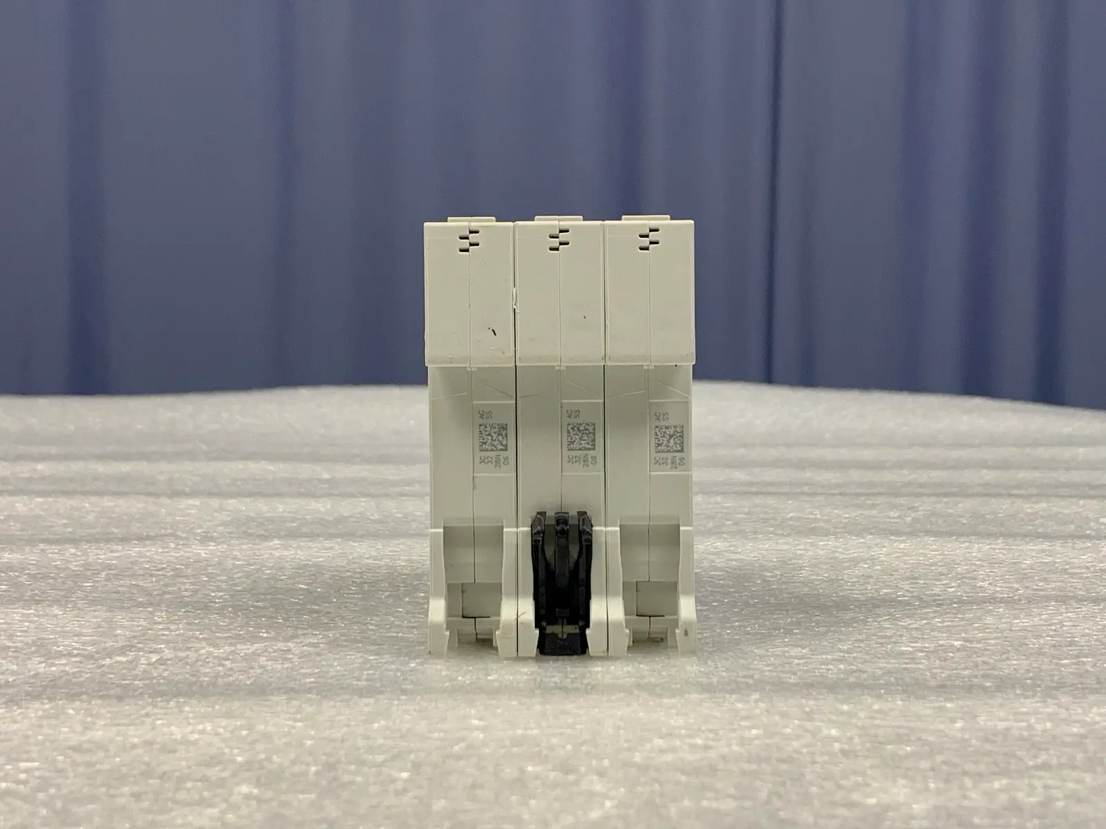 4x ABB S203-C32 S203C32 Miniature Circuit Breaker 2CDS253001R0324