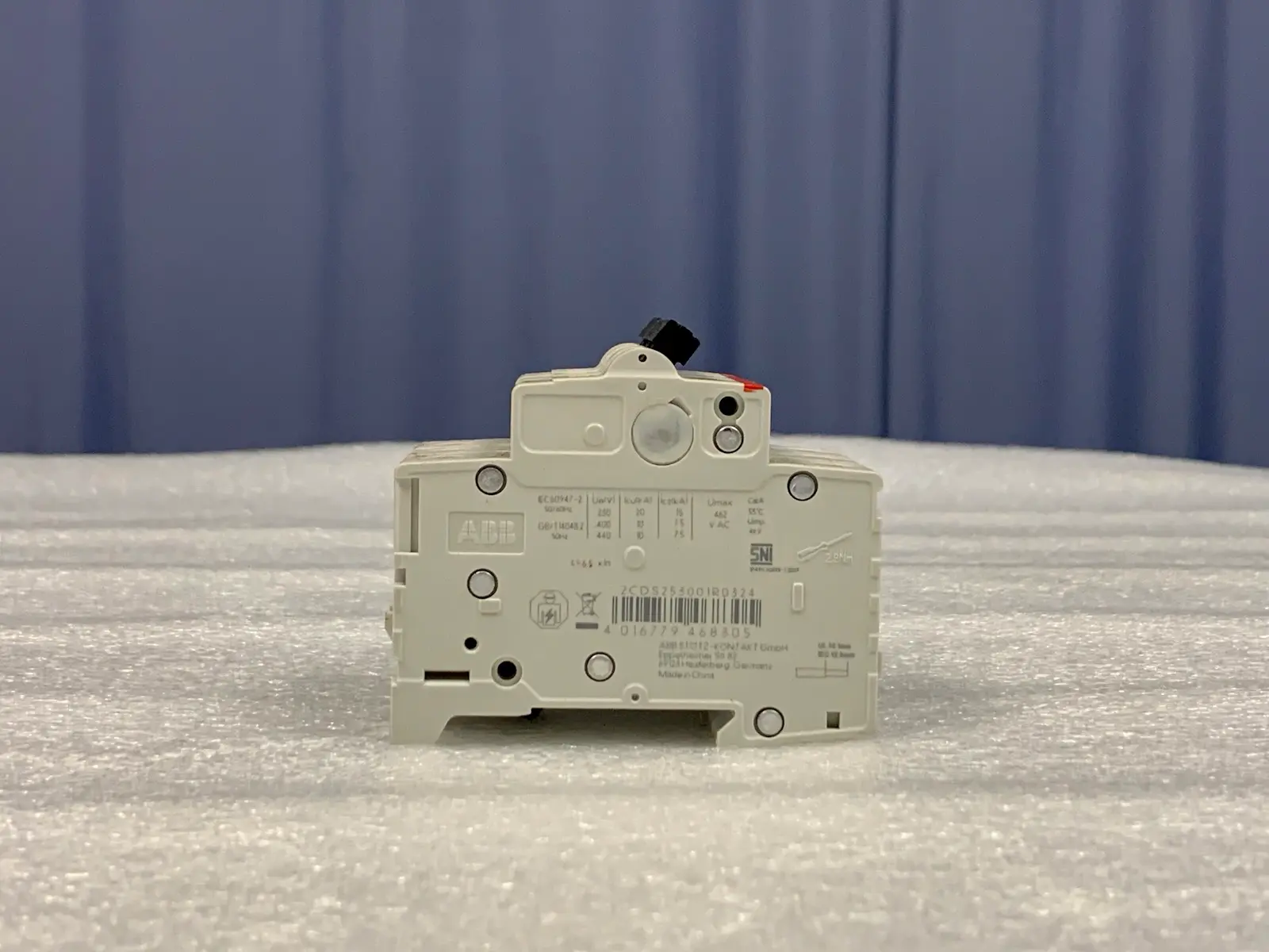 4x ABB S203-C32 S203C32 Miniature Circuit Breaker 2CDS253001R0324