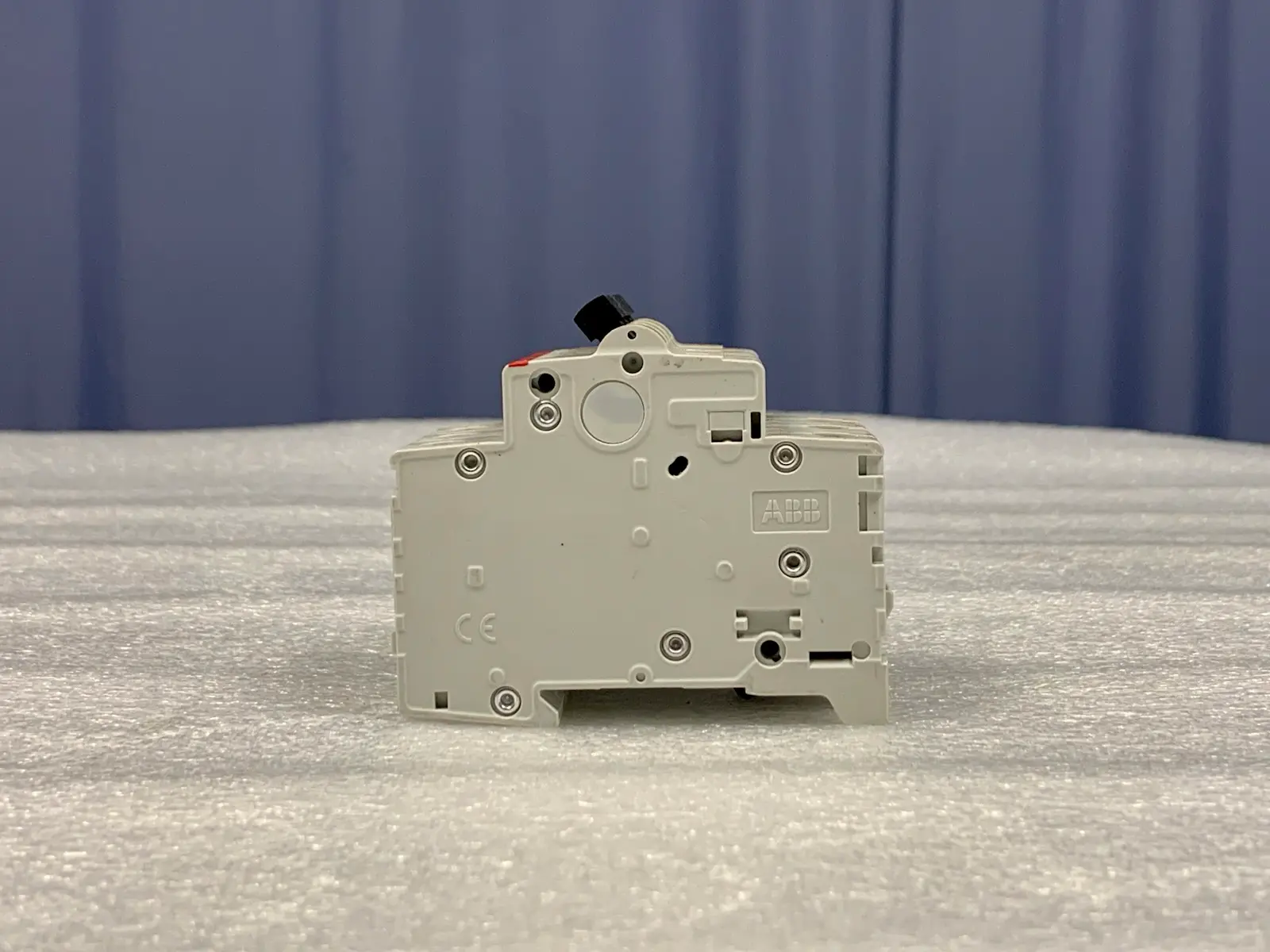 4x ABB S203-C32 S203C32 Miniature Circuit Breaker 2CDS253001R0324