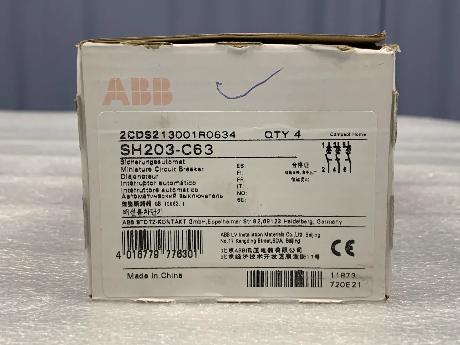 4x ABB SH203-C63 SH203C63 Miniature Circuit Breaker - 3 Pole 63A 2CDS213001R0634