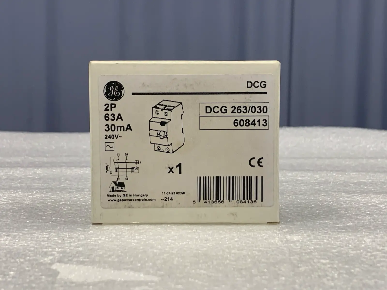 4x GE DCG 263/030 63A 2Pole 30mA Residual Current Circuit Breaker - 608413