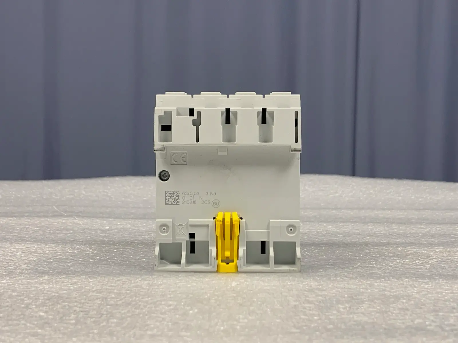 ABB FH204 AC-63/0.03 Residual Current Circuit Breaker 4P AC type 30 mA