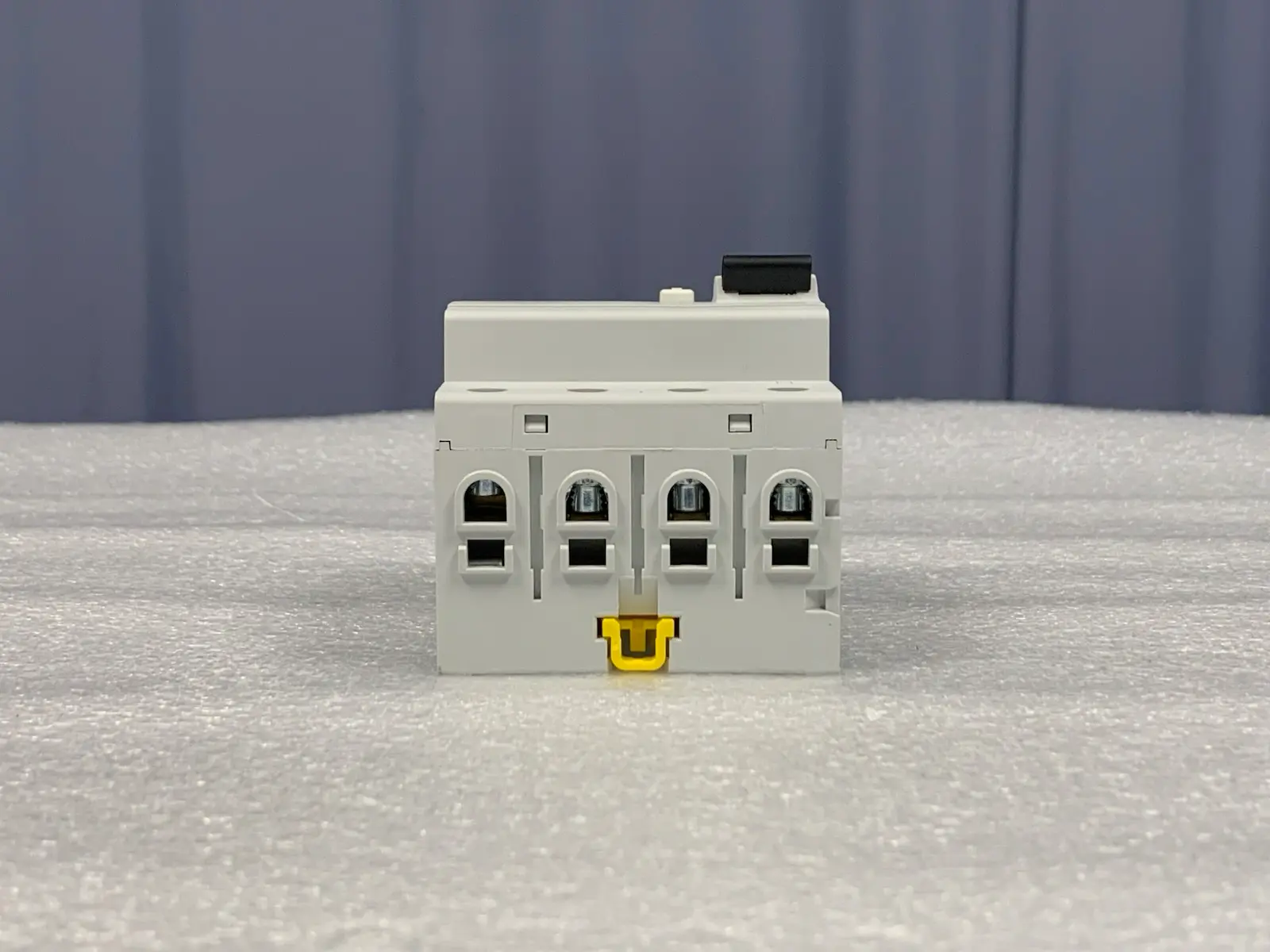 ABB FH204 AC-63/0.03 Residual Current Circuit Breaker 4P AC type 30 mA