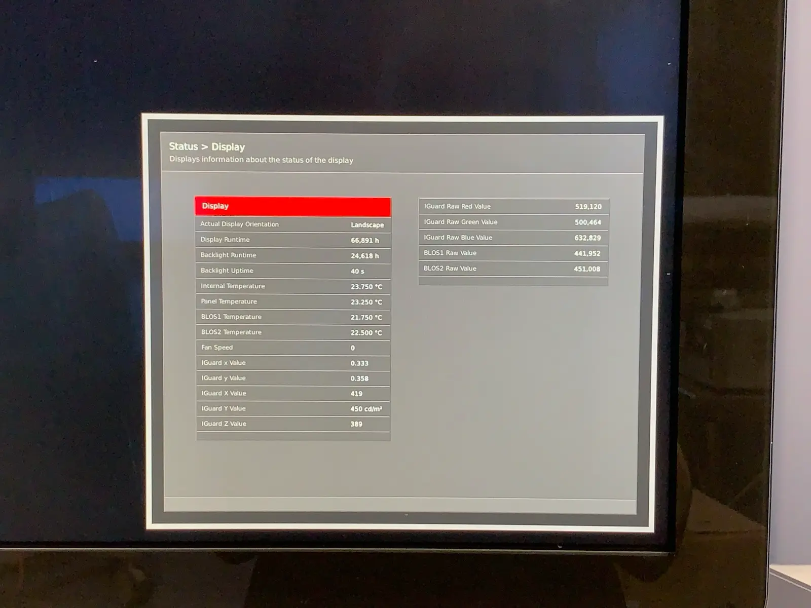 Barco Coronis Fusion MDCC-6230 30" 6MP Colour Color Radiology Monitor - AS IS