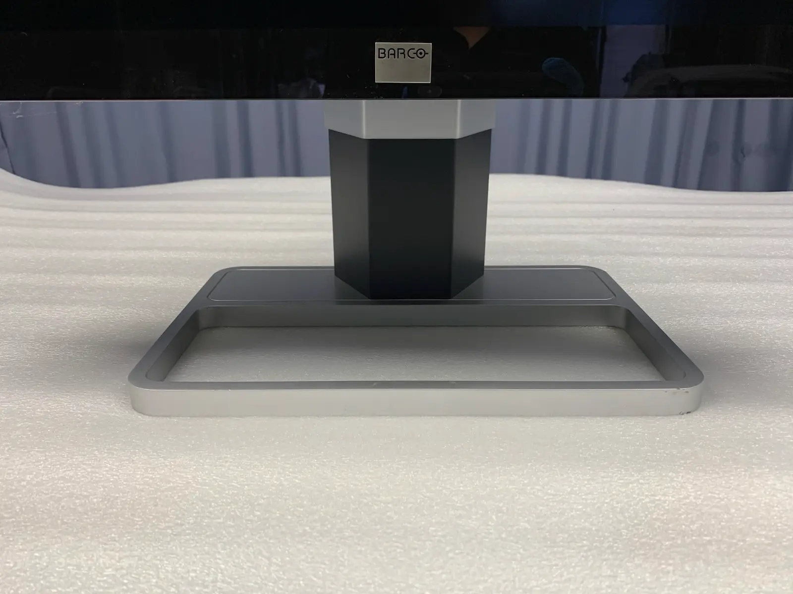 Barco Coronis Fusion MDCC-6230 30" 6MP Colour Color Radiology Monitor - AS IS