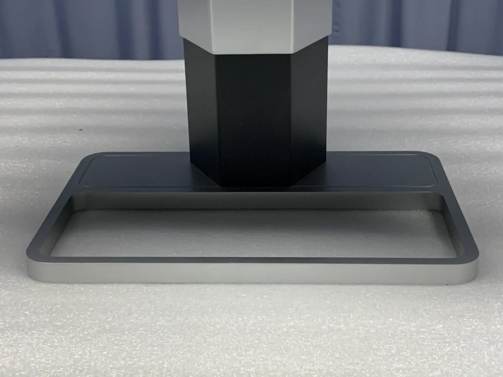 Barco Coronis Fusion MDCC-6230 30" 6MP Colour Color Radiology Monitor - No PSU