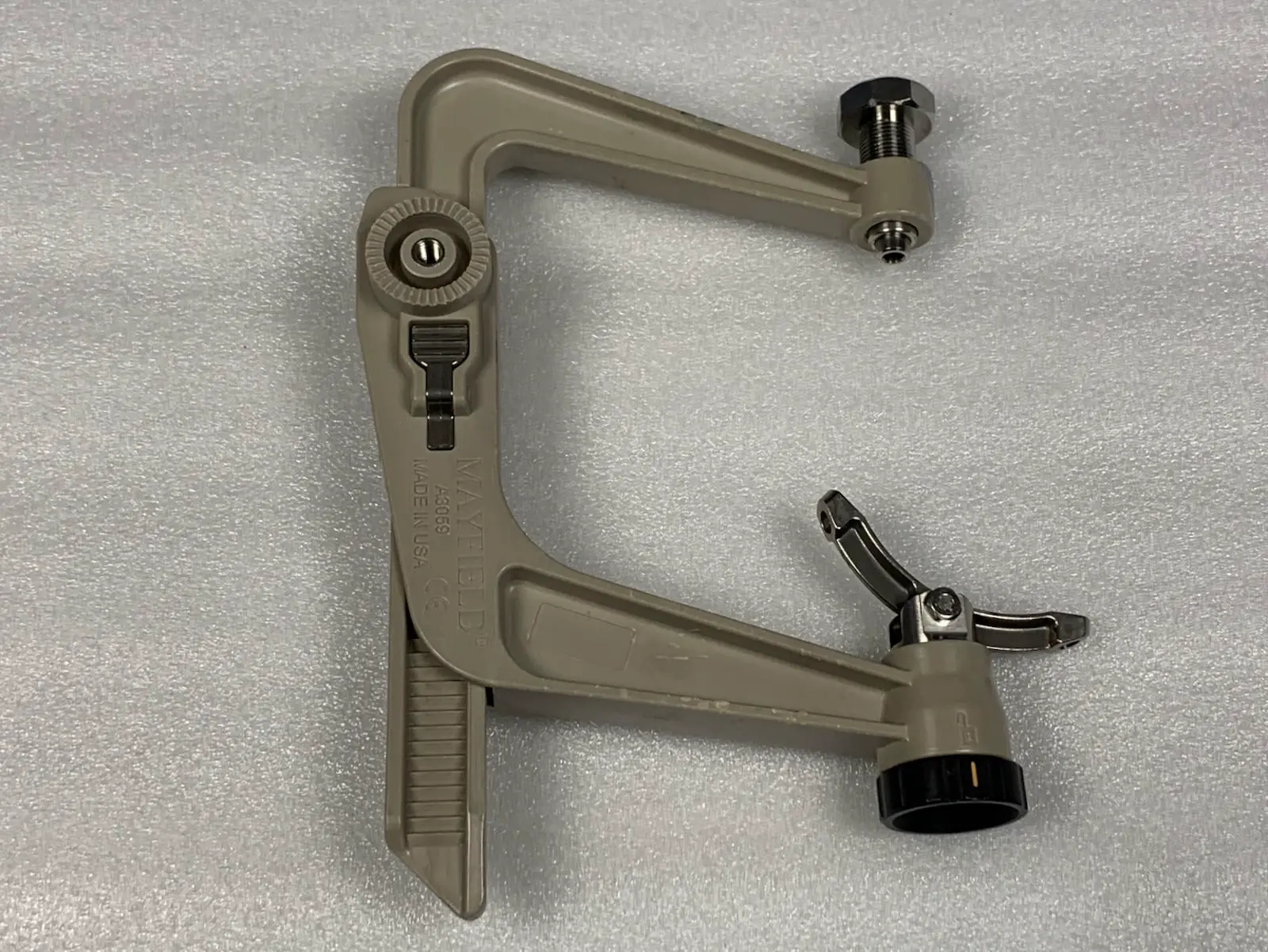 Integra Mayfield A3059 Headrest Cranial Skull Stabilization Clamp
