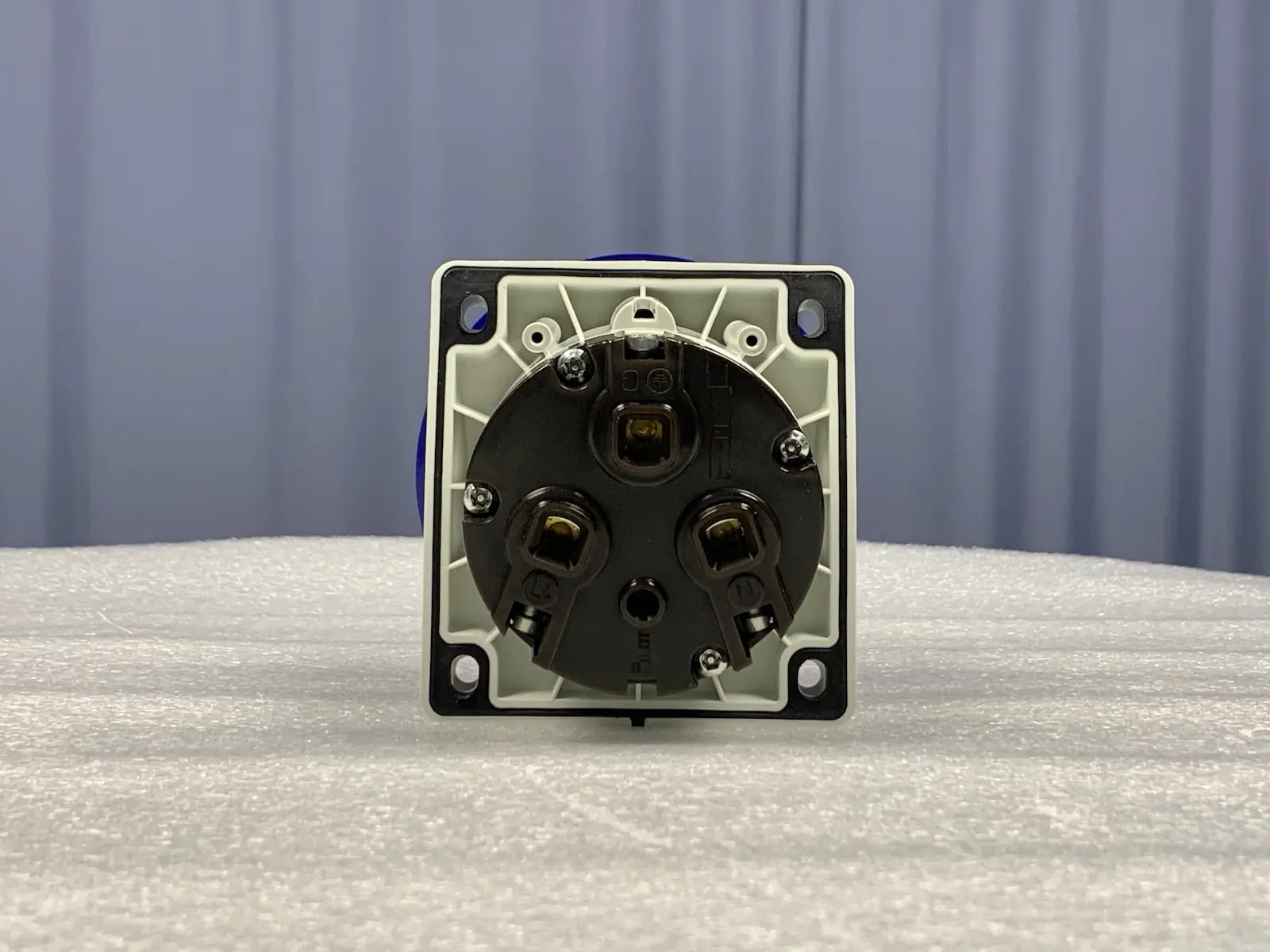 Scame 418.6363 Optima Flush Mount Socket 2P+E IP66/IP67 63A 6h