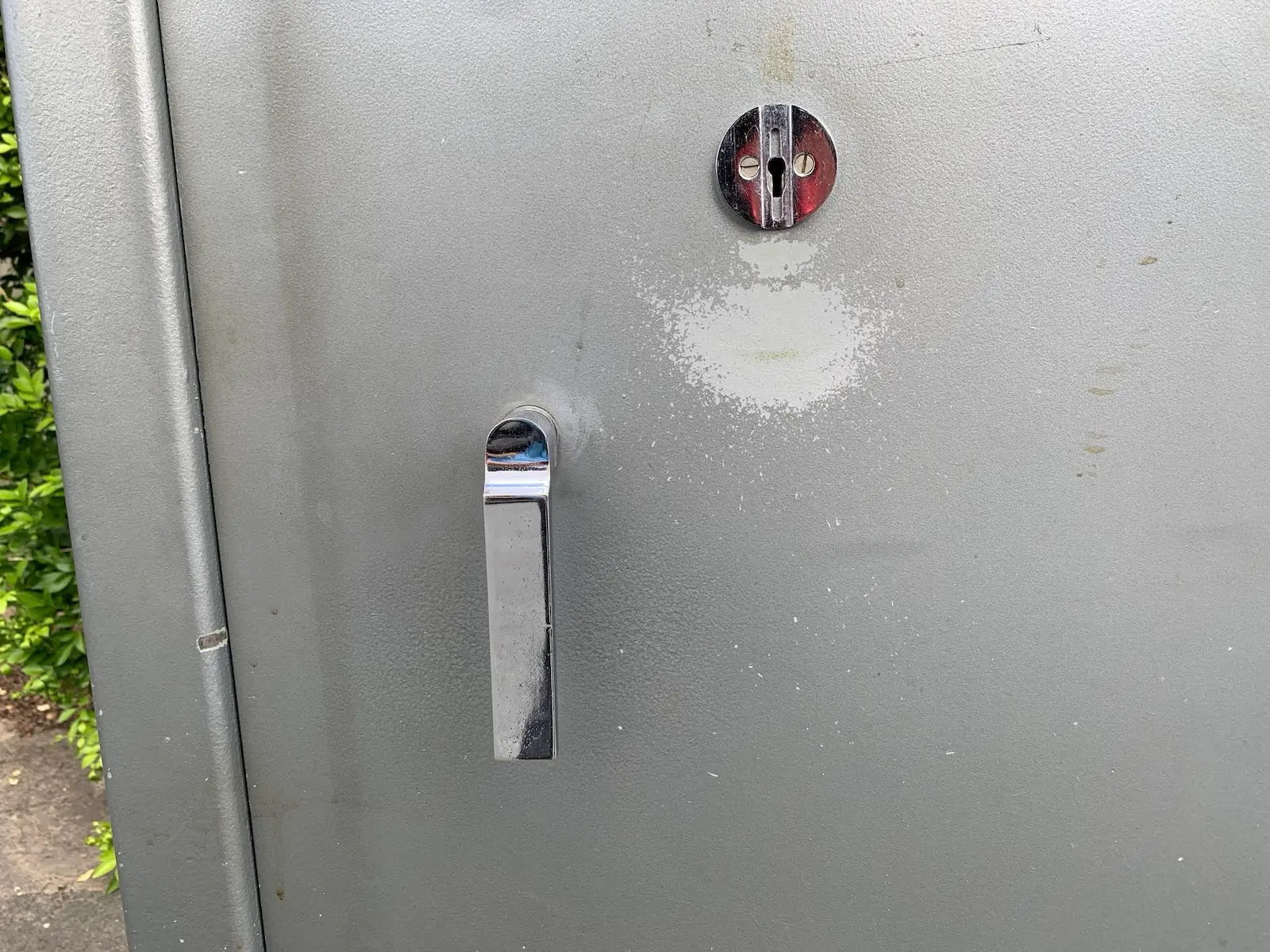 Chubb Heavy Duty Security Safe with Key - Weighs Approx 500kg