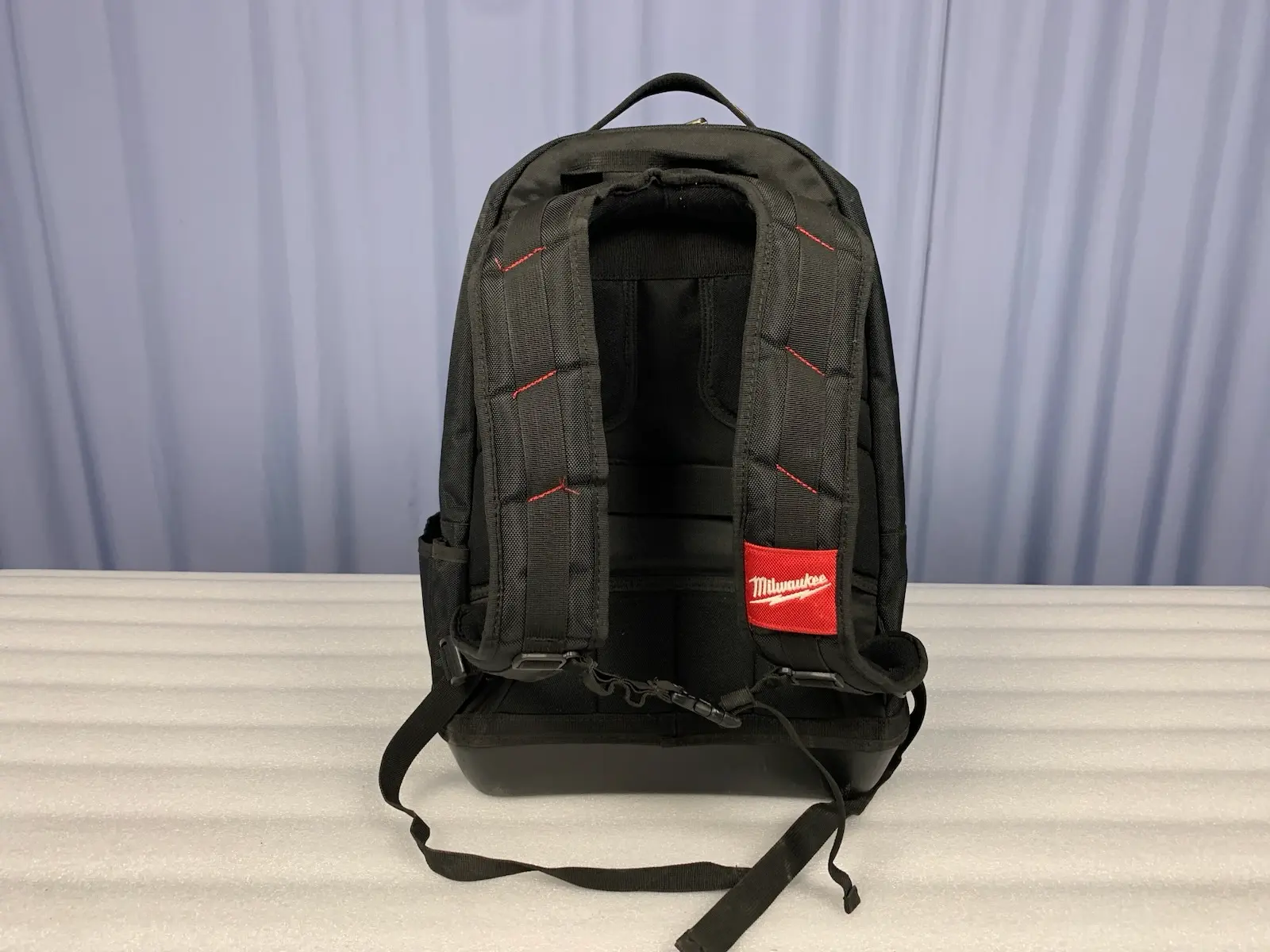 Milawaukee 48-22-8200 Jobsite Tool BackPack, 7 Outside 28 Inside Pockets