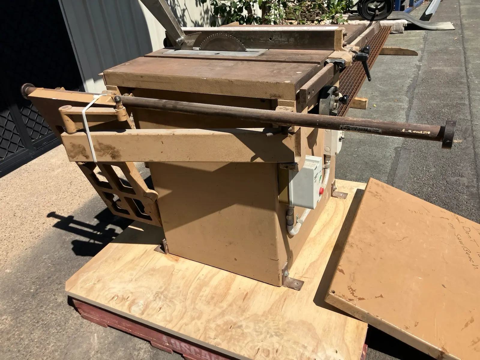 SCM L'invincibile Invincible S112B 3 Phase Sliding Table Panel Saw