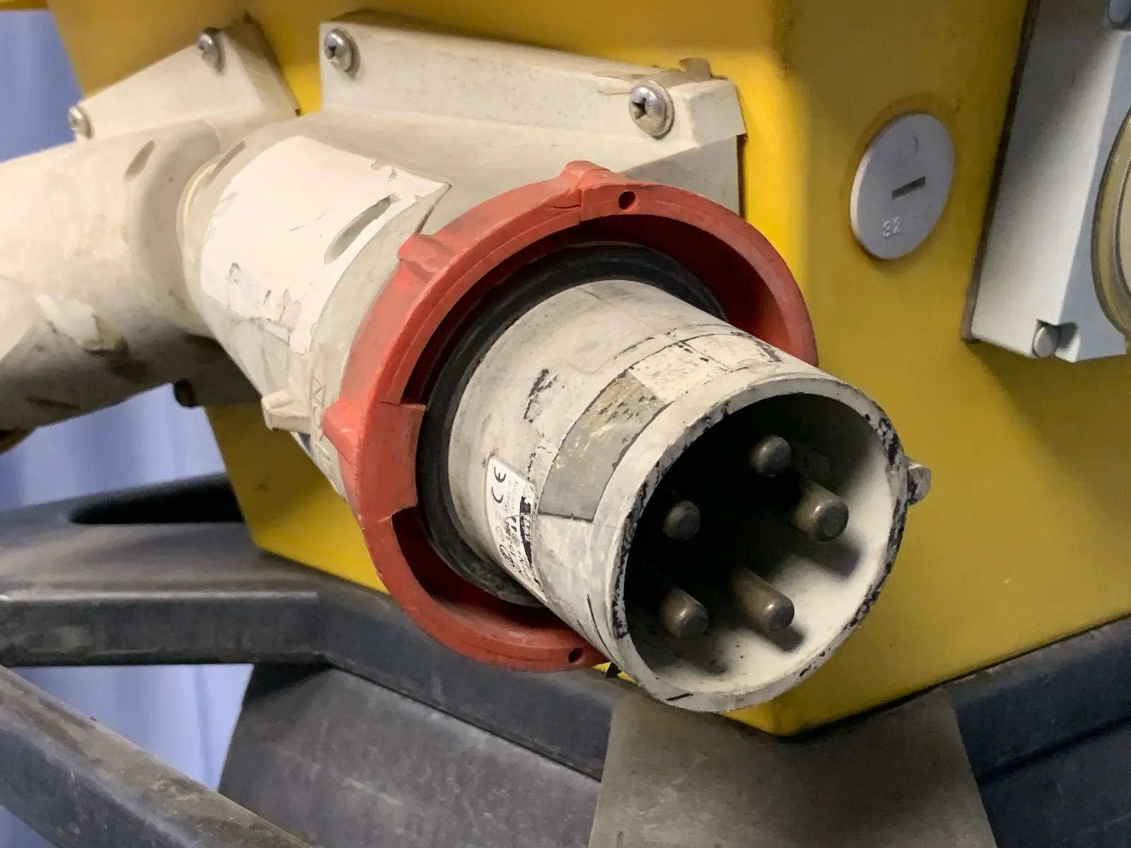 Spinefex Lifeguard LG17 IP66 3P Portable Distribution Assembly Hub 415V #2