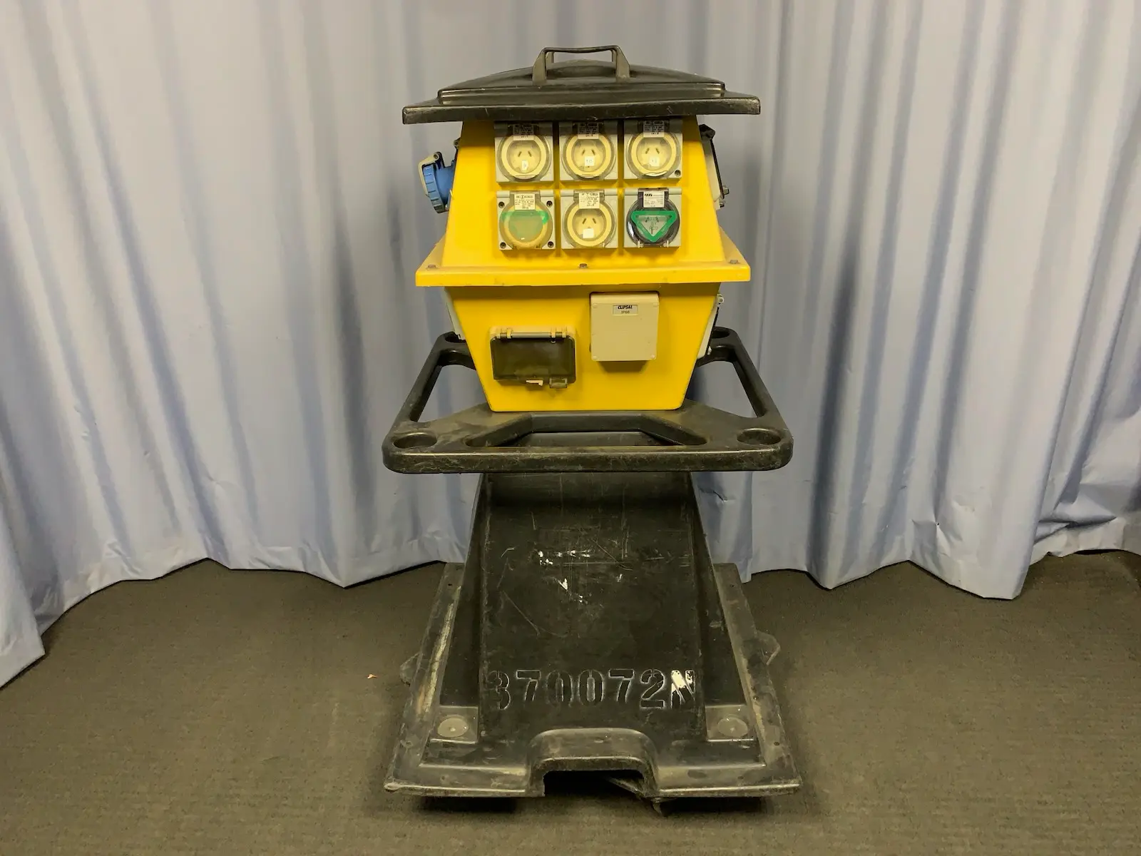 Spinefex Lifeguard LG17 IP66 3P Portable Distribution Assembly Hub 415V #2