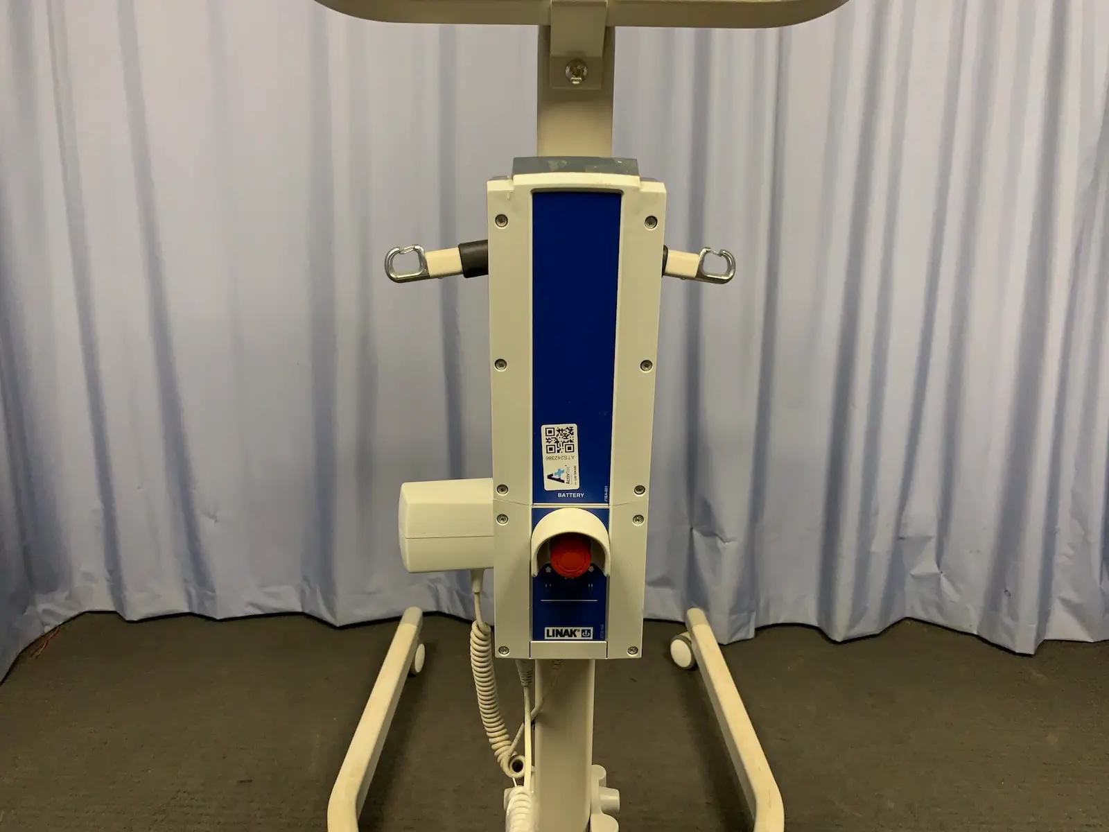 Aidacare Aspire A150F Aluminium Manual Leg 150kg Patient Lifter Hoist