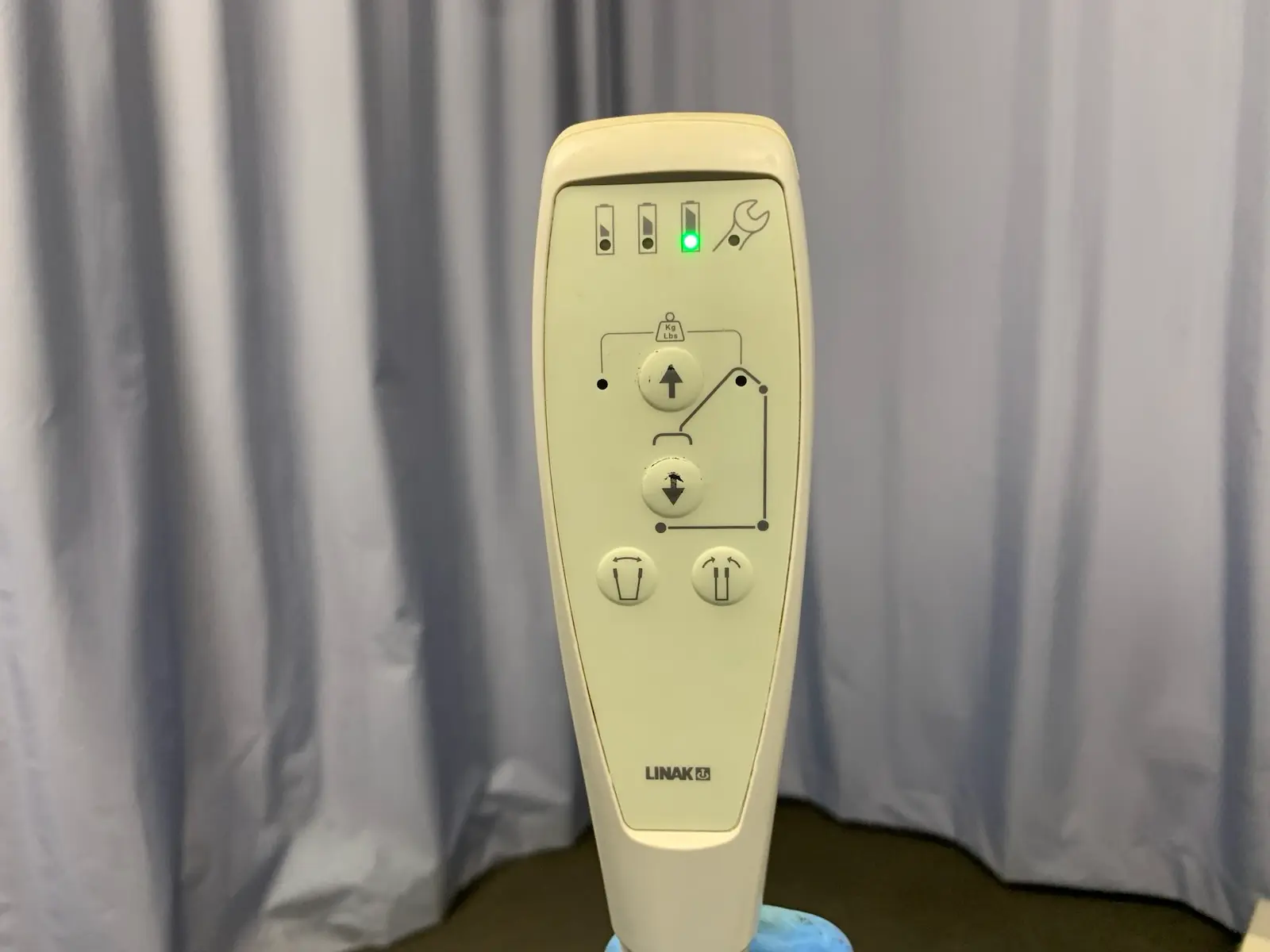 Aidacare Aspire A205 Aluminium Electric Leg 205kg Patient Lifter Hoist