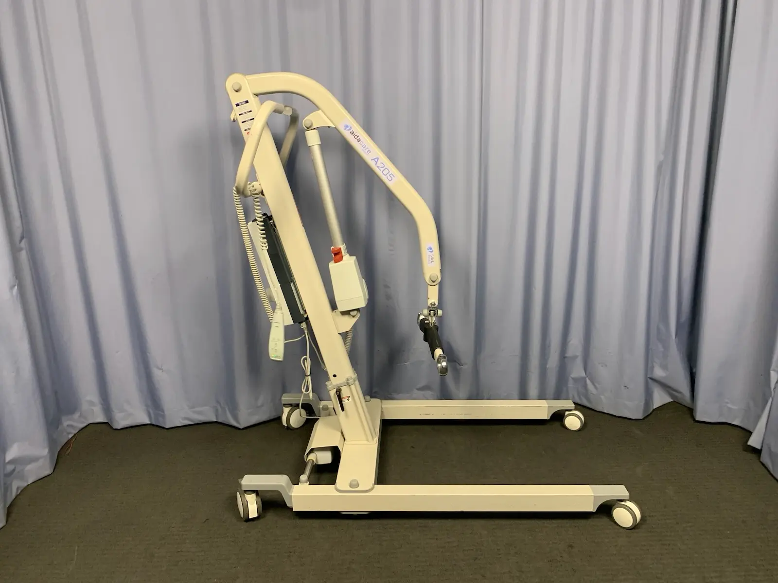 Aidacare Aspire A205 Aluminium Electric Leg 205kg Patient Lifter Hoist