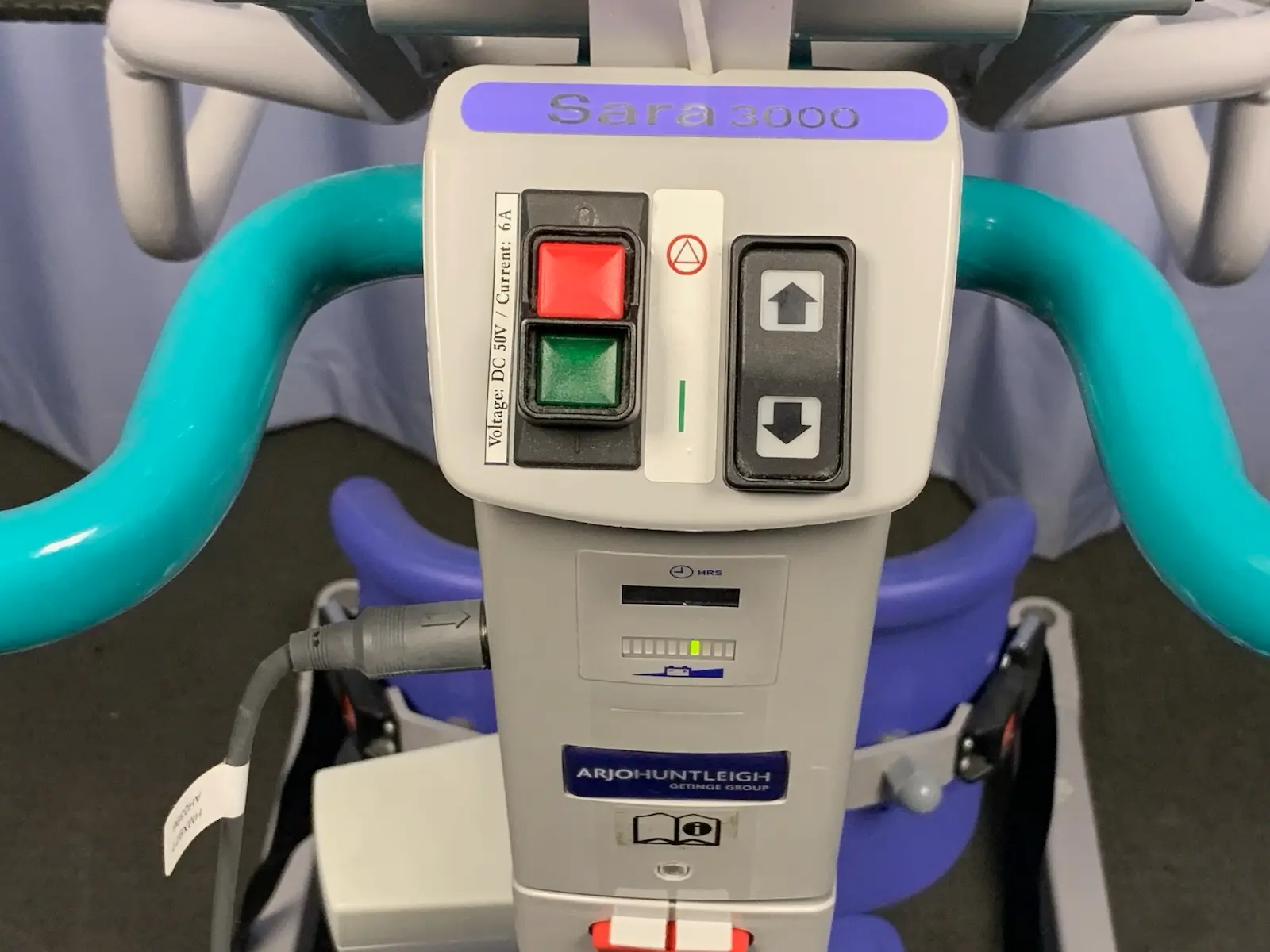 Arjo Huntleigh Sara 3000 Patient Sit Stand Lift Aid Hoist w Scale