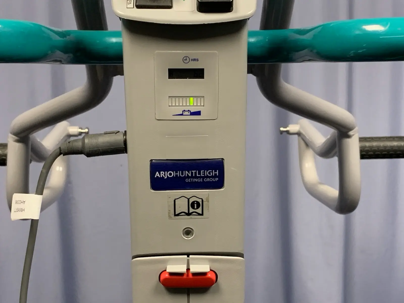 Arjo Huntleigh Sara 3000 Patient Sit Stand Lift Aid Hoist w Scale