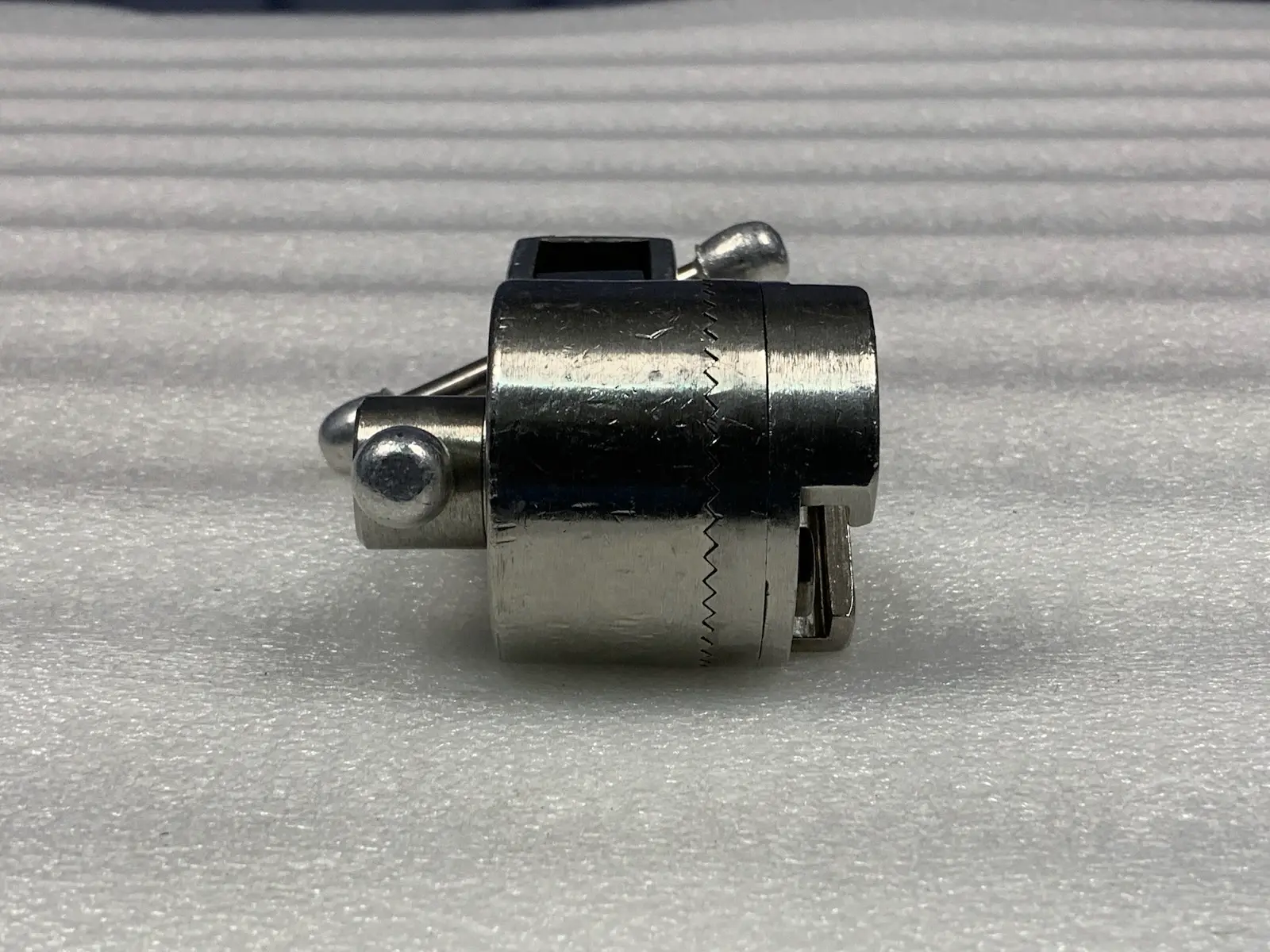 CL-7500 Super Clamp Multi-Positioner Surgical Operating Table Attachment