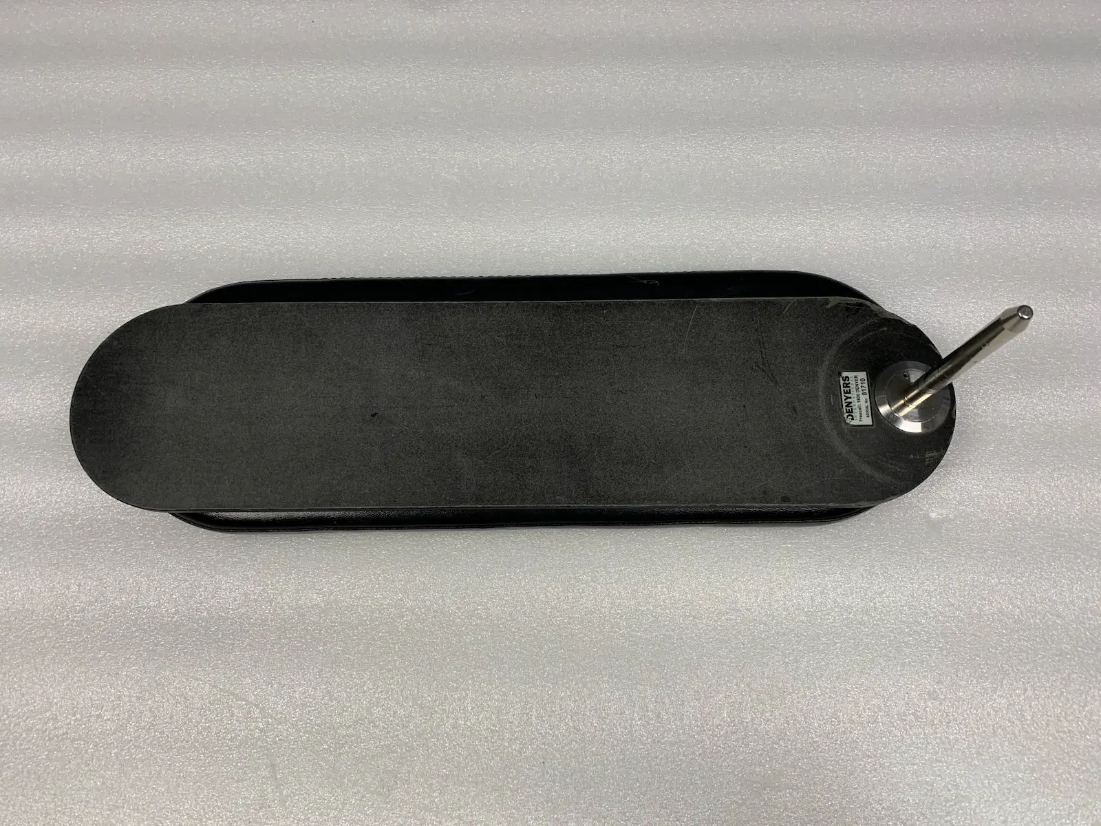 Denyers Wide Flat on Pole Armboard w Pad